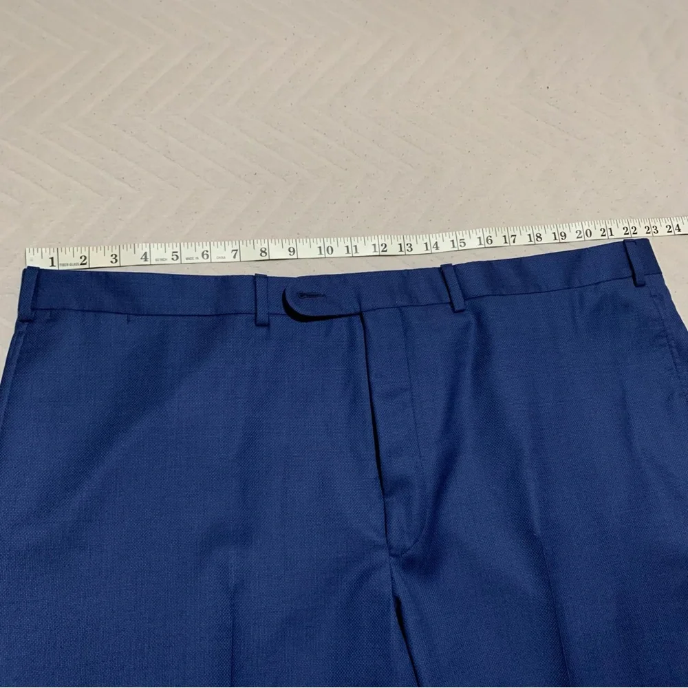 NWT Daniel Cremieux 2-Piece Navy‎ Blue 100% Wool Suit Size 44x38L Office Formal